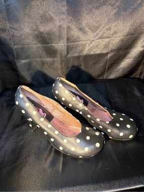 Tuk Black Polka Dot Women's Heels Size 10